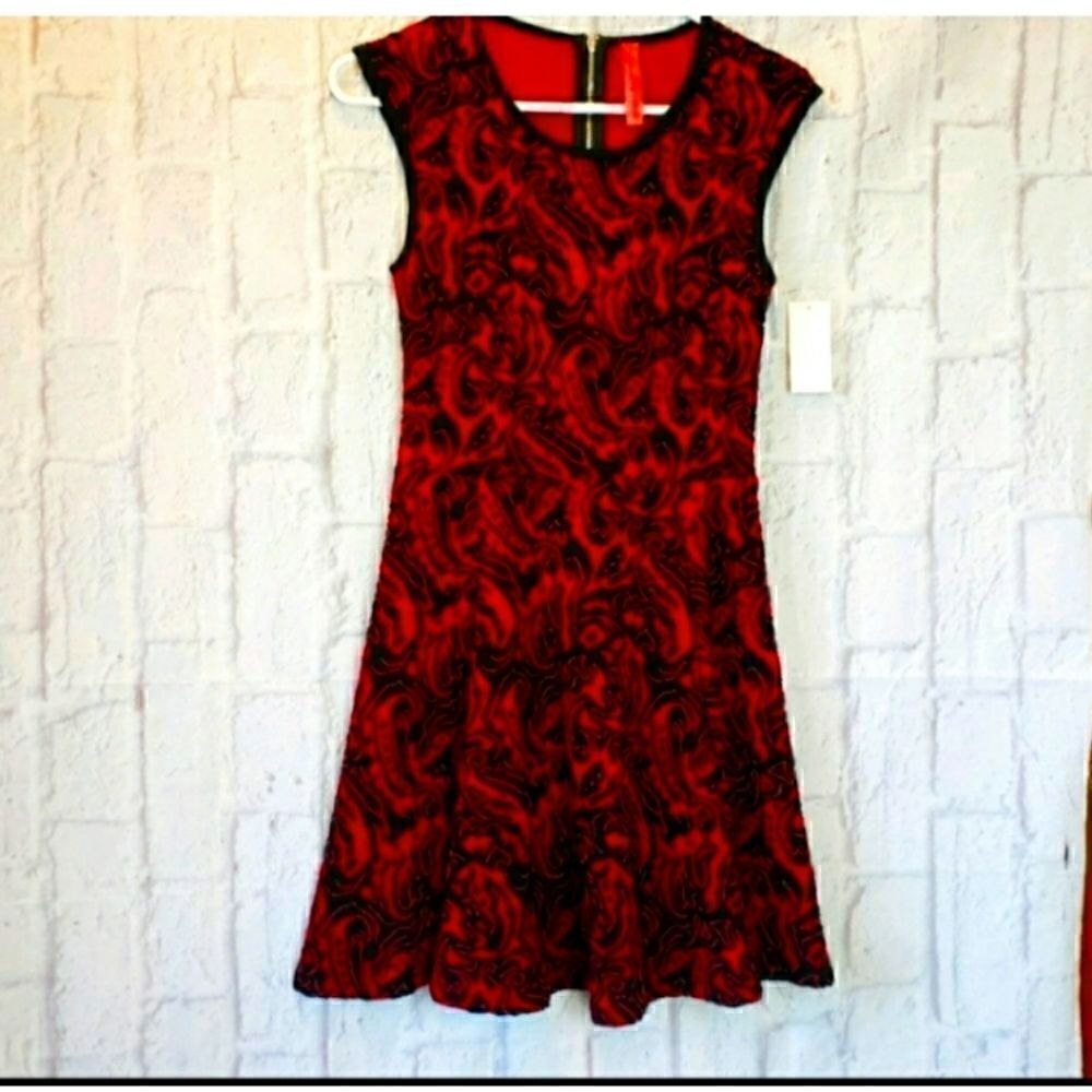 EIGHT SIXTY Fit N Flare Sleeveless Dress
